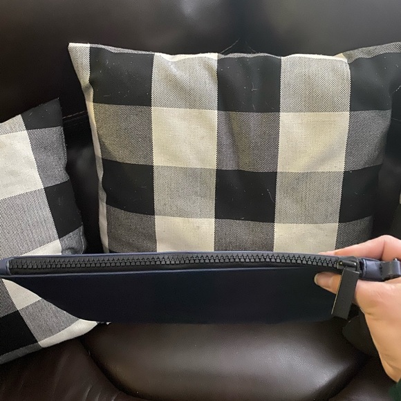 Soulcycle BUNDLE navy clutch pouch soul cycle tote. - Picture 4 of 11